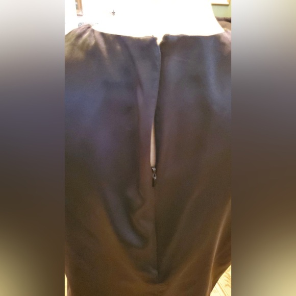 Chico's Black Satin Black Label cap shoulder short sleeve top Chico’s Sz. 2 - Picture 2 of 4